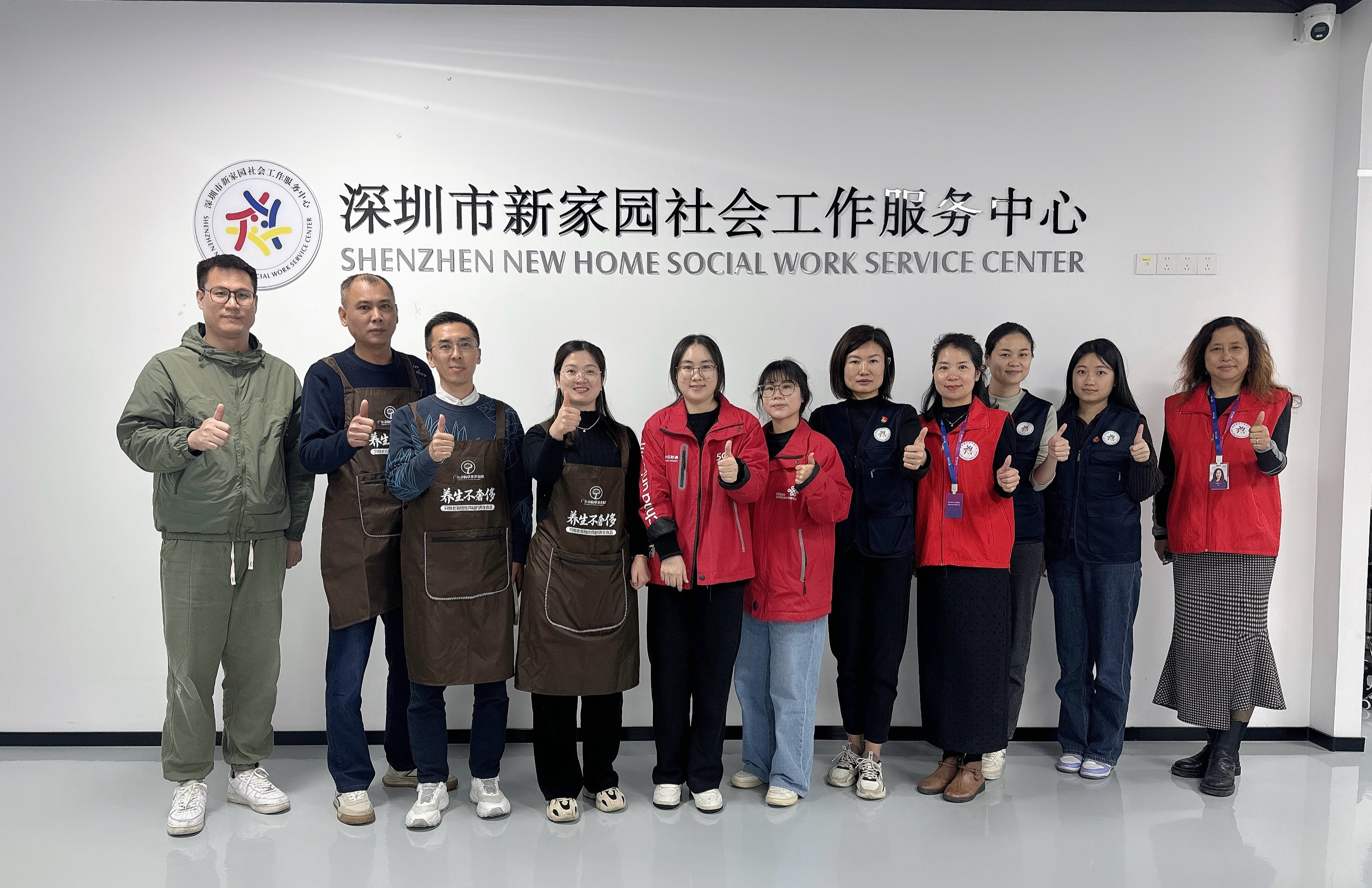 ff5eef73c49d70375ff485623d7eb004.jpg