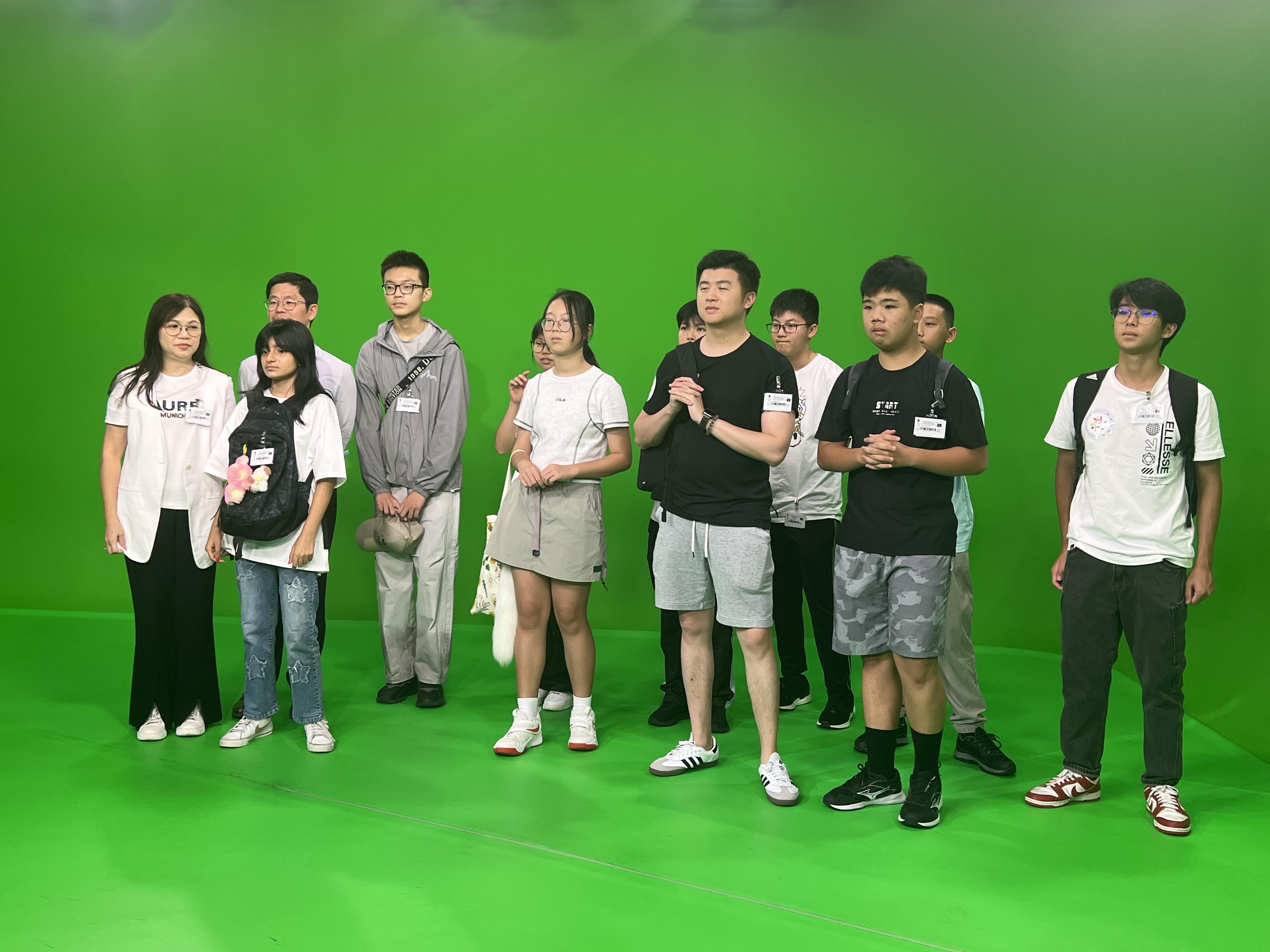 20250801参观香港赛马会广播设施_NHA(9).jpg