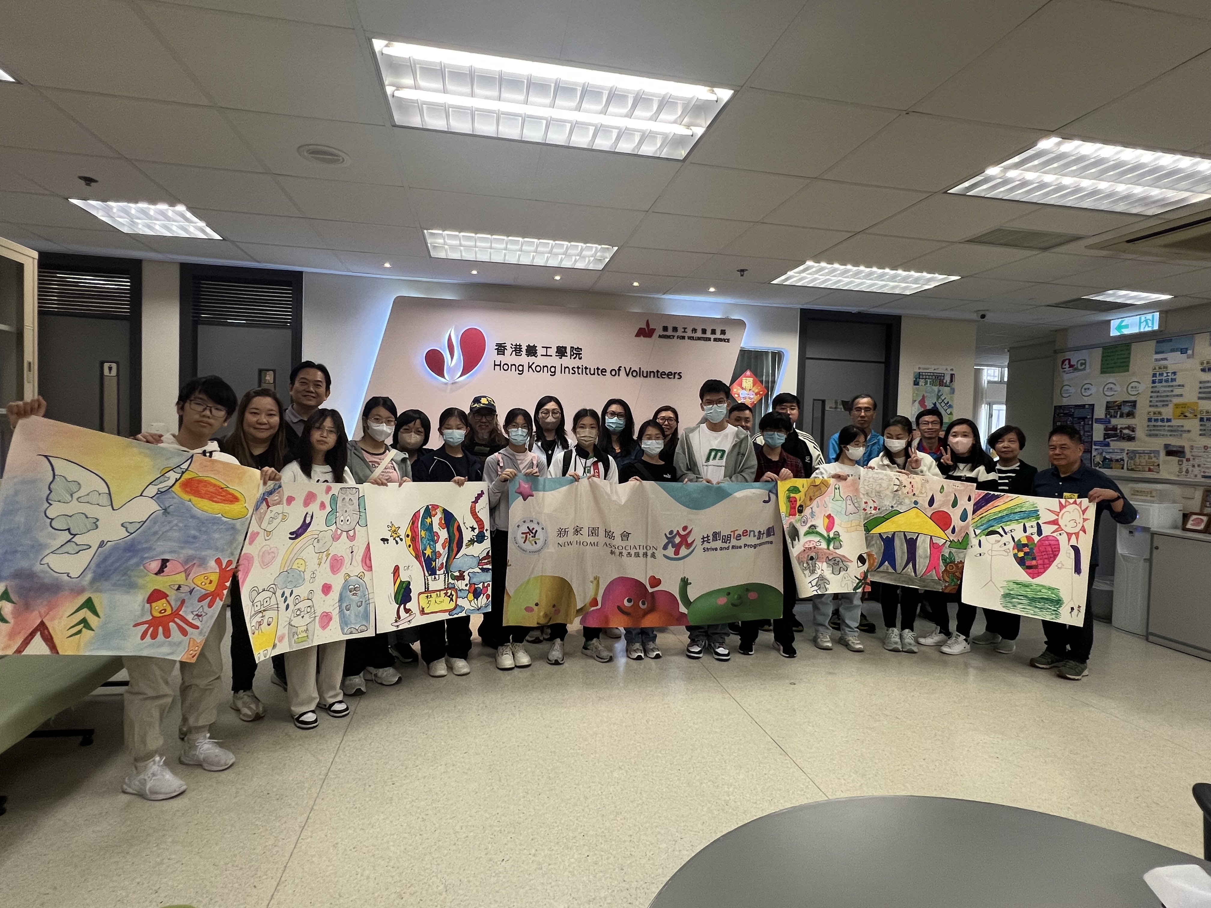 1745547984047.jpg IMG_0368.jpg