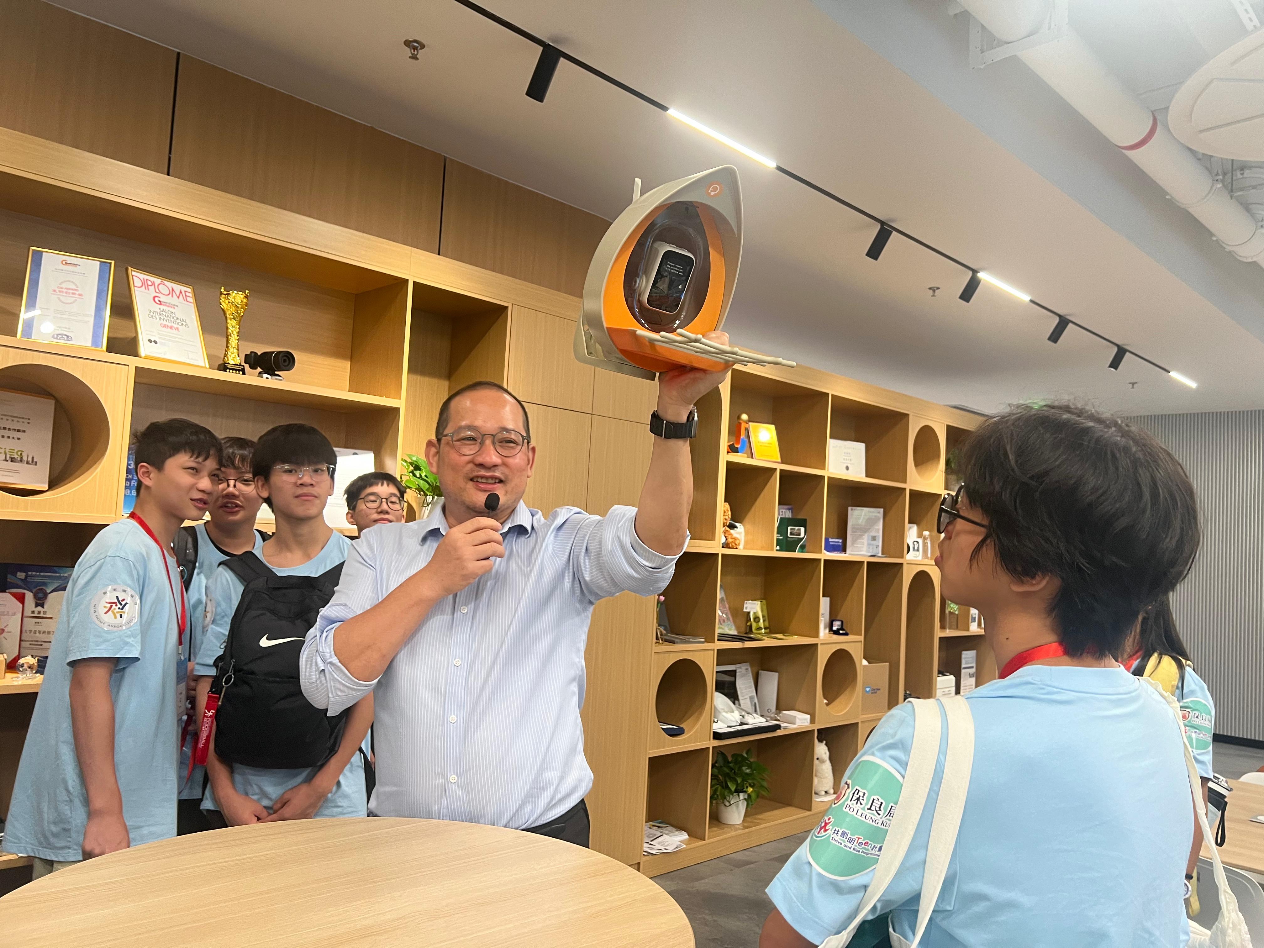 1759396340705.jpg 5.jpg