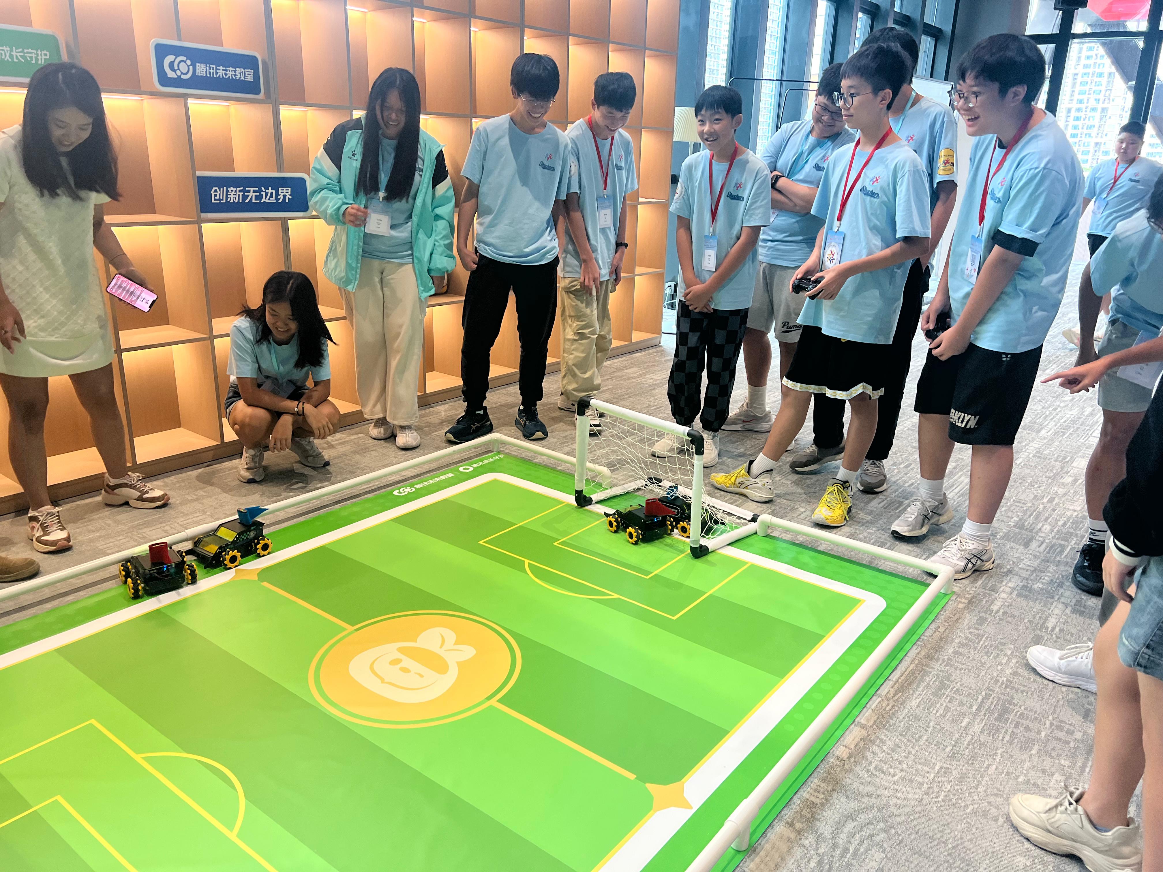 1759396340712.jpg 2.jpg